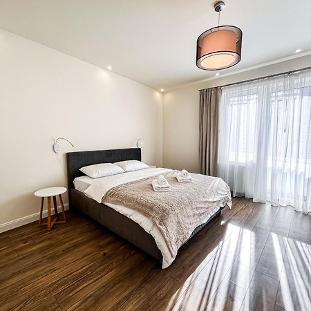 La Teatru - 2Bd Apartment Near Theatre And Old Town Брашов Экстерьер фото